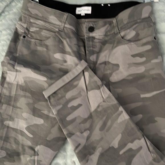 Gibson Latimer Camo jeans - Picture 5 of 5